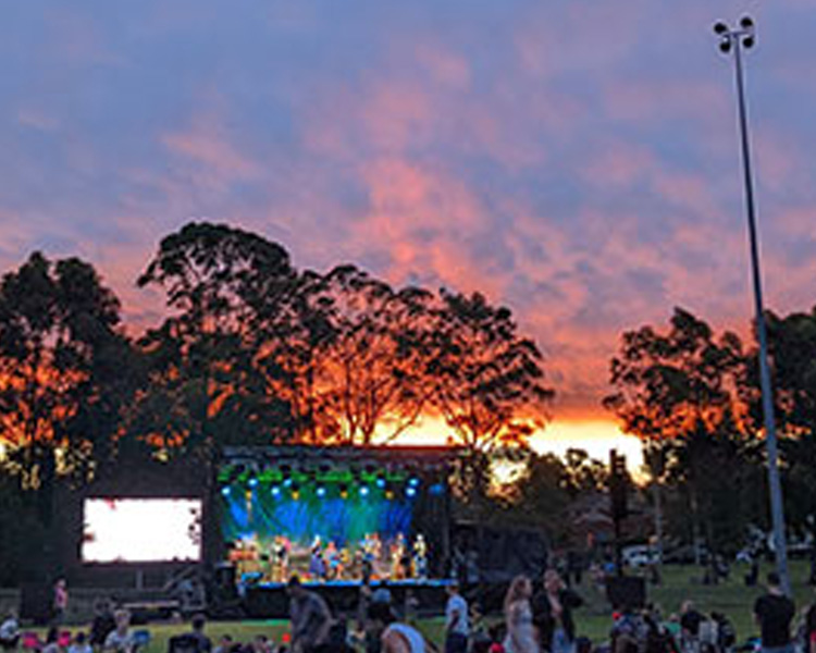 Thornleigh Community Carols and Night Markets