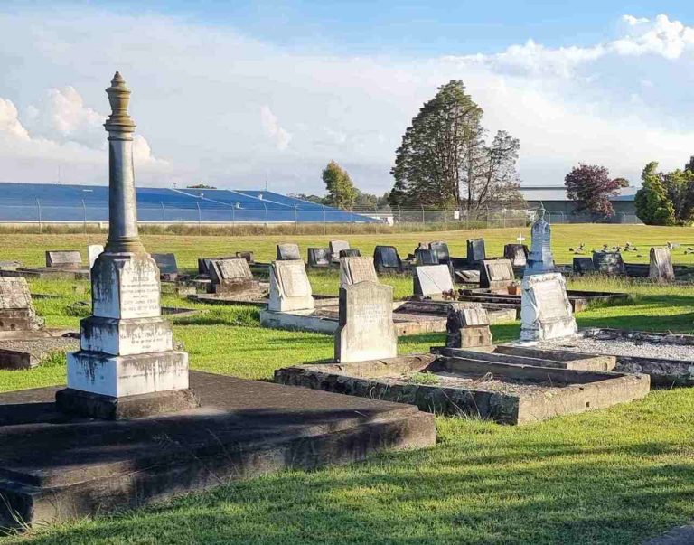 Tour Around Richmond’s Lesser-known Historic Cemeteries