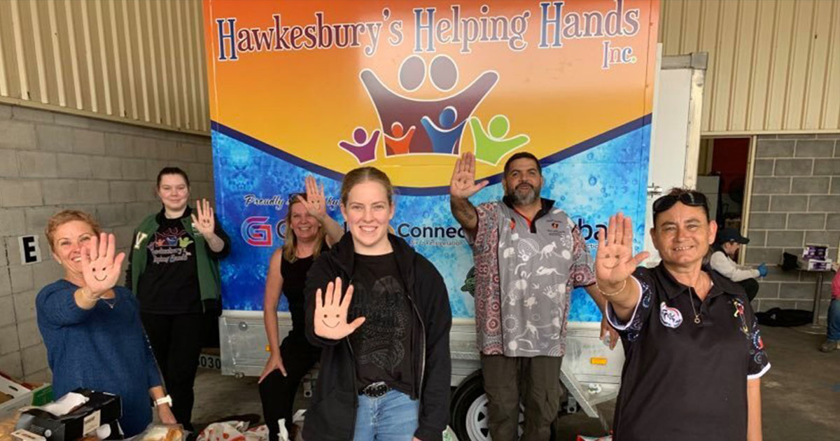 Hawkesburys Helping Hands Ahead Of The Floods