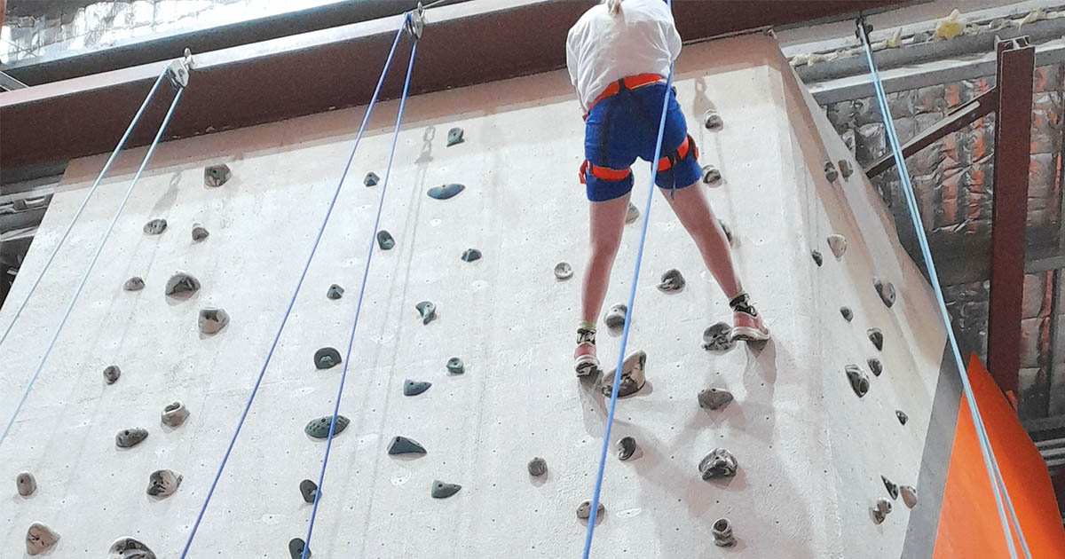 Rock climbing Fun for Dural Scouts