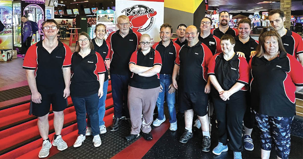 Rockets Tenpin Bowling Team Receives $3,000 Donation