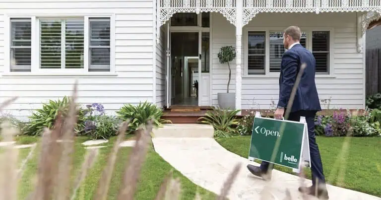 Smart Buying Property : Maximize Value, Minimize Costs